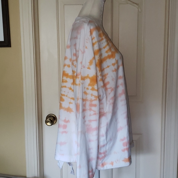Old Navy Tie-dye Summer Open Back Sweatshirt - Picture 8 of 16